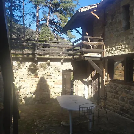 Charensol, Vallée De L'eyrieux, Ardèche Hébergement de vacances Saint-Sauveur-de-Montagut